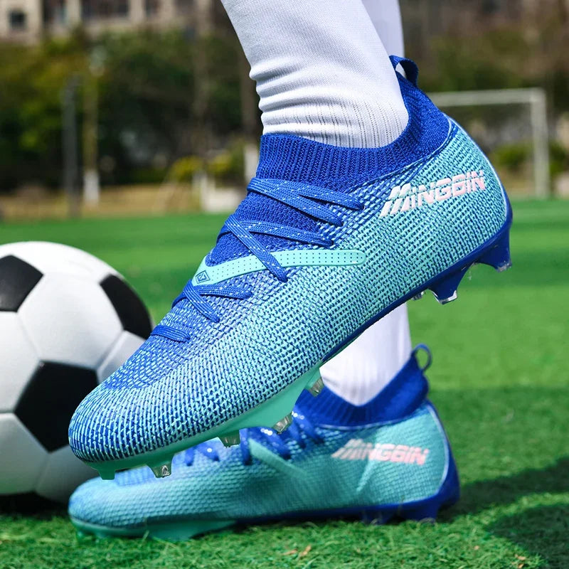 New Men Football Boots Professional Soccer Shoes Cleats Futsal Women Unisex Ultralight Hot Sale High-quality TF/FG Sneakers