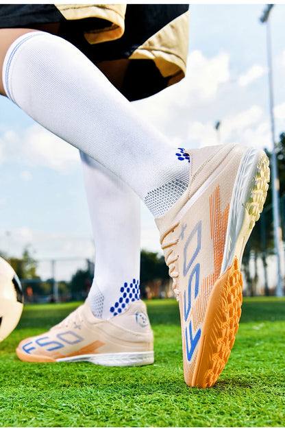 New Men Soccer Shoes High-quality Cleats Football Boots Sneakers Hot-selling Indoor Futsal Non-Slip Match Grass High-top Outdoor