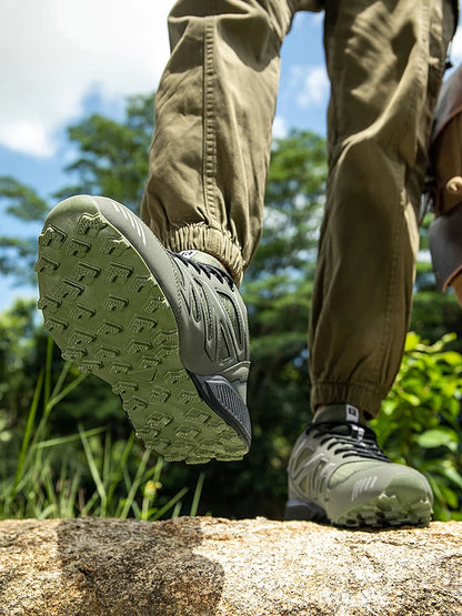 Men's Hiking Shoes Waterproof All-Terrain Outdoor Sneakers Non-Slip for Trekking Camping Tactical Training  Outdoor Cycling
