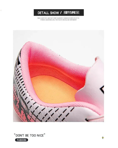 Low-Cut Football Cleats with Long TF Studs, Wear-Resistant and Flexible, Suitable for Outdoor Field Sports