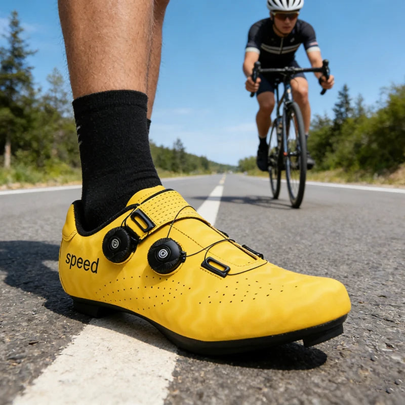 New Cycling Shoes Men's Self-locking Racing Road Cycling Sports Shoes Lockless Training Shoes Women's SPD Cleats Cycling Shoes
