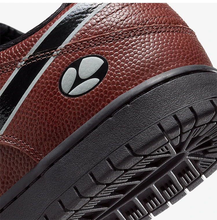 Nike genuine SB Dunk Low Pro men's and women's retro sports board shoes HJ4131-200