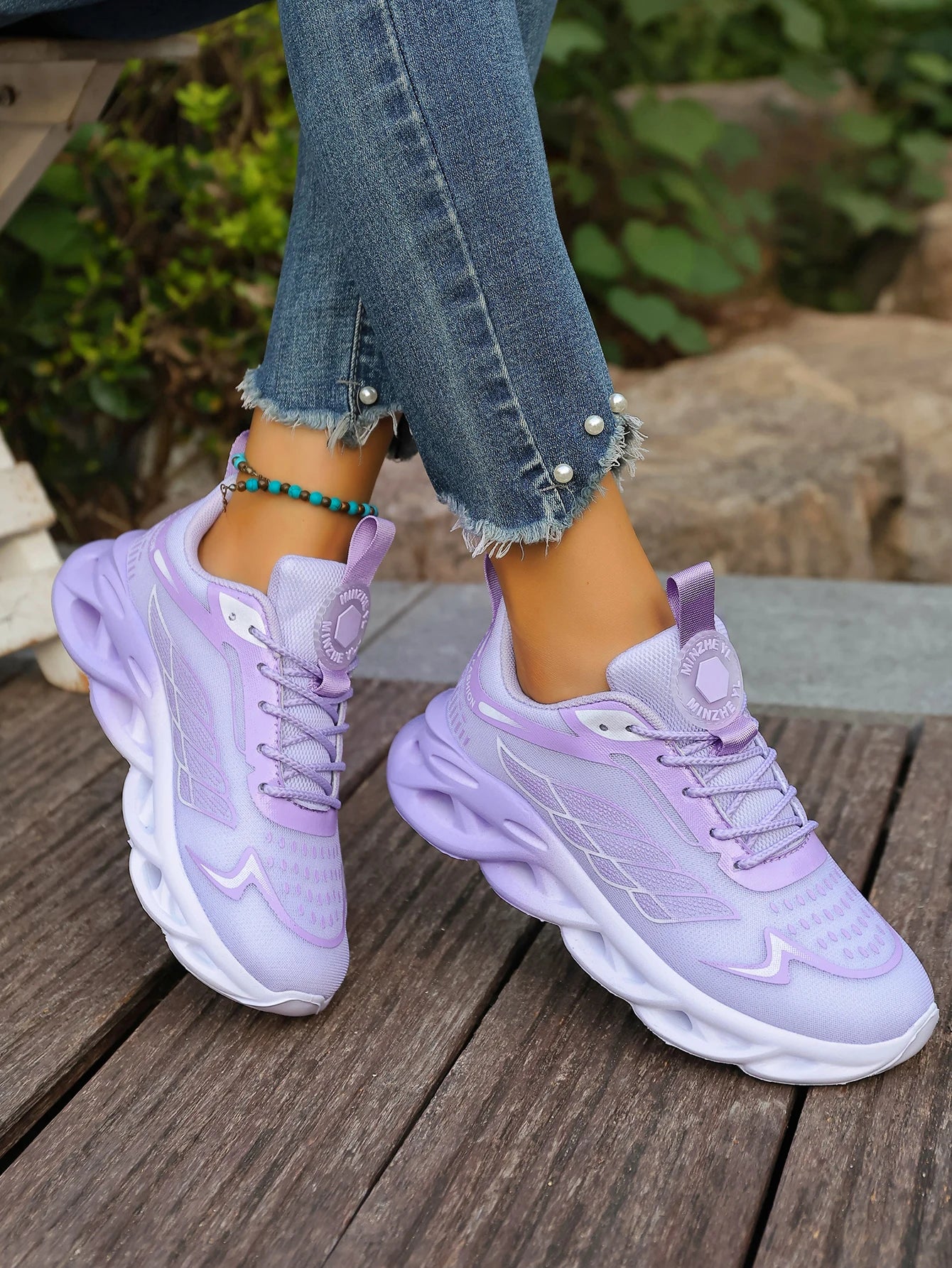 Summer Unisex Running Shoes Women Lightweight Mesh Breathable Comfortable Flat Soft Tennis Shoes Lace-up Sneakers