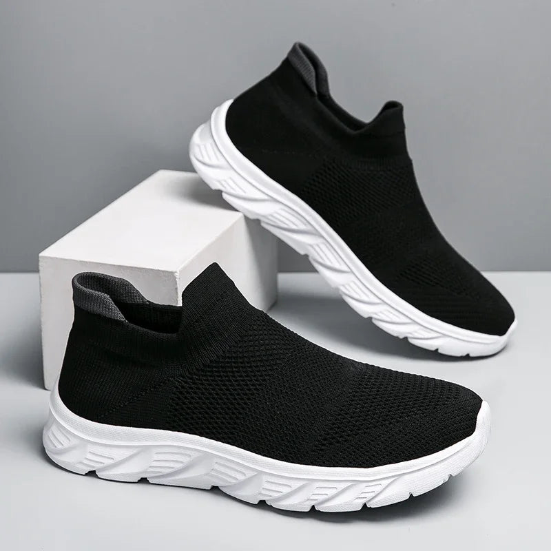 Breathable Men Casual Shoes Lightweight Male Vulcanized Shoes Outdoor Platform Men's Loafers Soft Mesh Flats Non-slip Sneakers