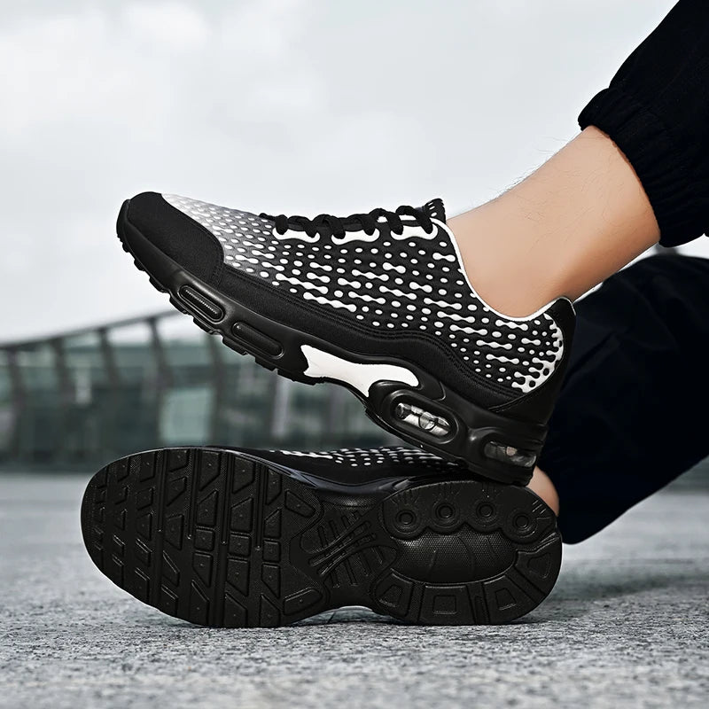 Men Sports Shoes Lightweight Rebound Soft Sole Fashionable Mesh Breathable Youth Outdoor Running Fitness Training Shoes for Men