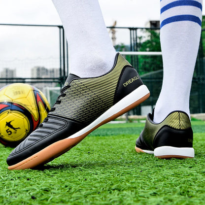 Soccer Shoes Men Anti Slip Indoor Football Boots Fashion Mens Futsal Shoe IC Traning Cleats Chuteira Futebol Male Sneakers