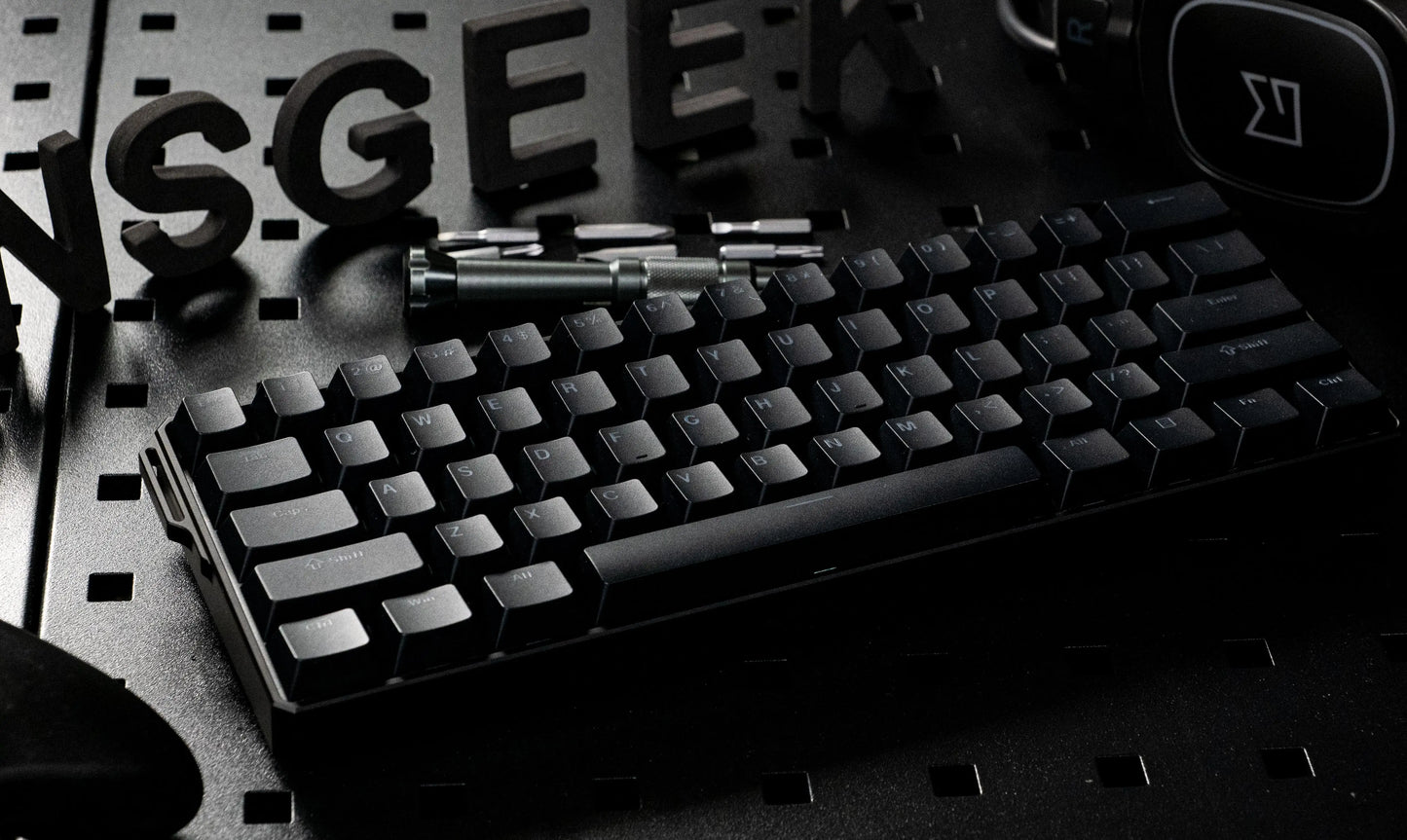 Akko MonsGeek FUN60 mechanische Tastatur mit Magnetschaltern, 60% Gaming-Tastatur, Rapid Trigger 0.01mm, 8K, ARGB, HE/TMR, Custom Keyboard