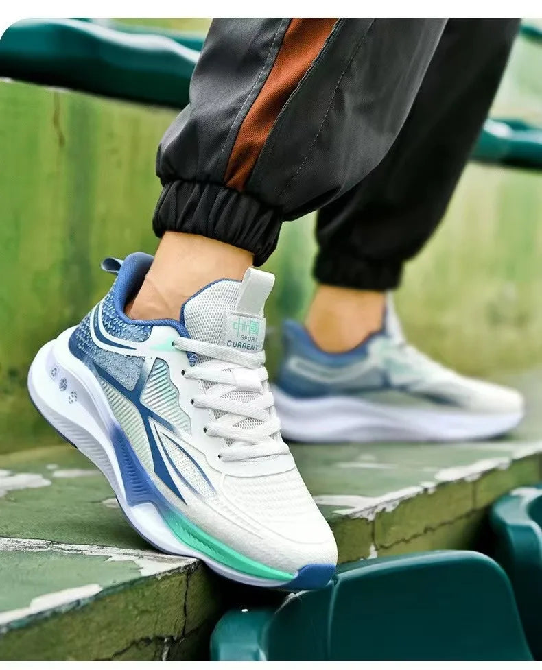 New casual sports shoes for men, trendy breathable mesh shoes, versatile and lightweight running shoes
