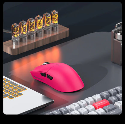 Безжична геймърска мишка ATTACK SHARK X11SE, Tri-Mode, суперлека 63g със сензор PAW3311, 22000 DPI, батерия 300mAh, двоен драйвер