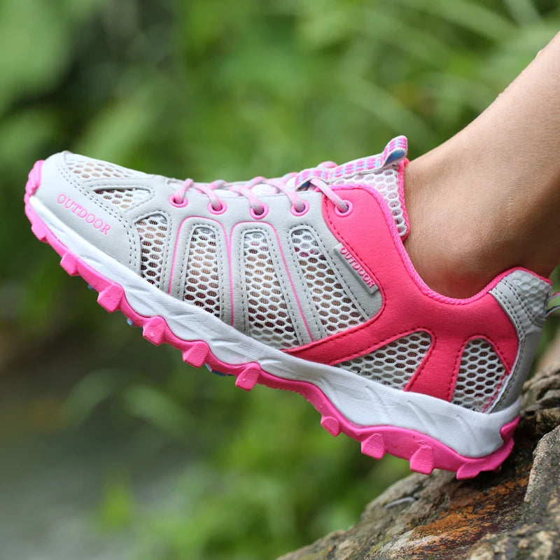 Spring Summer Men Women Outdoor Sneakers Trekking Hiking Shoes Sports Trail Running Shoes Thick Soles Sales Promotion Discount