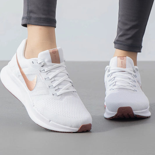Nike genuíno genuíno W Nike Run Swift 3 Sapatilhas de corrida respiráveis para mulher DR2698-105