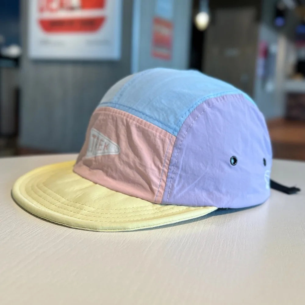 Casquette de baseball à 5 panneaux et à visière courte, brodée - Casquette de soleil pour femme, en maille respirante à séchage rapide, légère, élégante et polyvalente