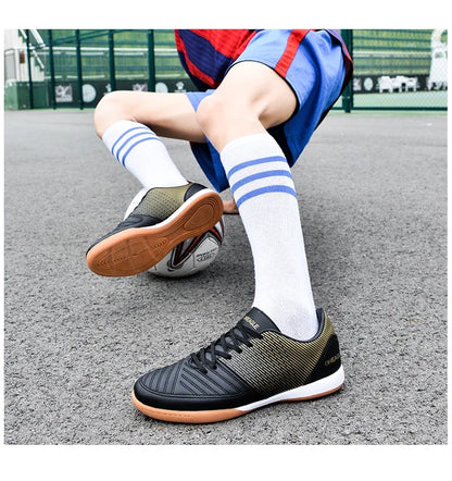 Soccer Shoes Men Anti Slip Indoor Football Boots Fashion Mens Futsal Shoe IC Traning Cleats Chuteira Futebol Male Sneakers