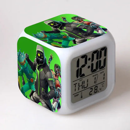 Despertador Fortnite Cute Fashion Cartoon Personalizado Criativo Kawaii Minimalista LED, Presente de Aniversário para Amigos