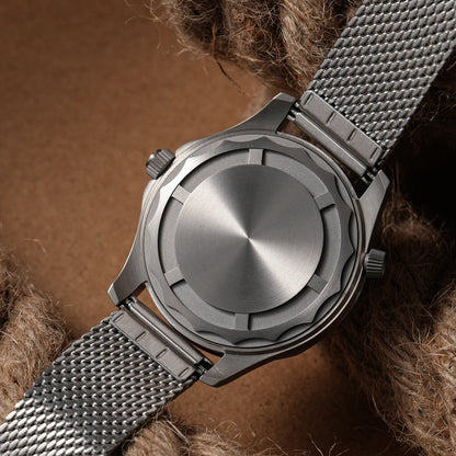 Watchdives 42mm Titanium Dive Watch NTTD VH31 Sweep Second Quartz Movement 200m Waterproof Super Luminous Men Watches