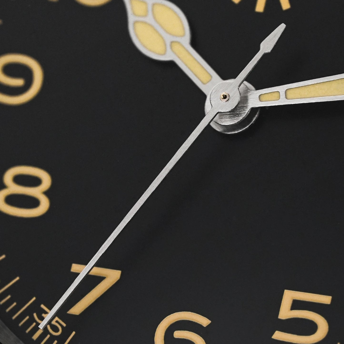 Relógio de Quartzo Vintage Militar Militado ML08 V2 com Movimento VH31, Vidro Duplo de Safira, Luminescência C3 BGW-9, Impermeável, 38mm