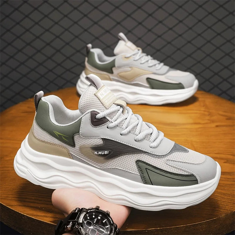 High Quality Casual Leather Shoes for Men 2026 New Autumn Lightweight Outdoor Shoes Fashion Thick Bottom Antiskid Walking Shoes