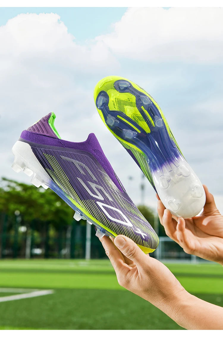 New Men Soccer Shoes Outdoor Anti-Slippery Youth Sports Shoes Ultralight Turf Comfortable Football Boots