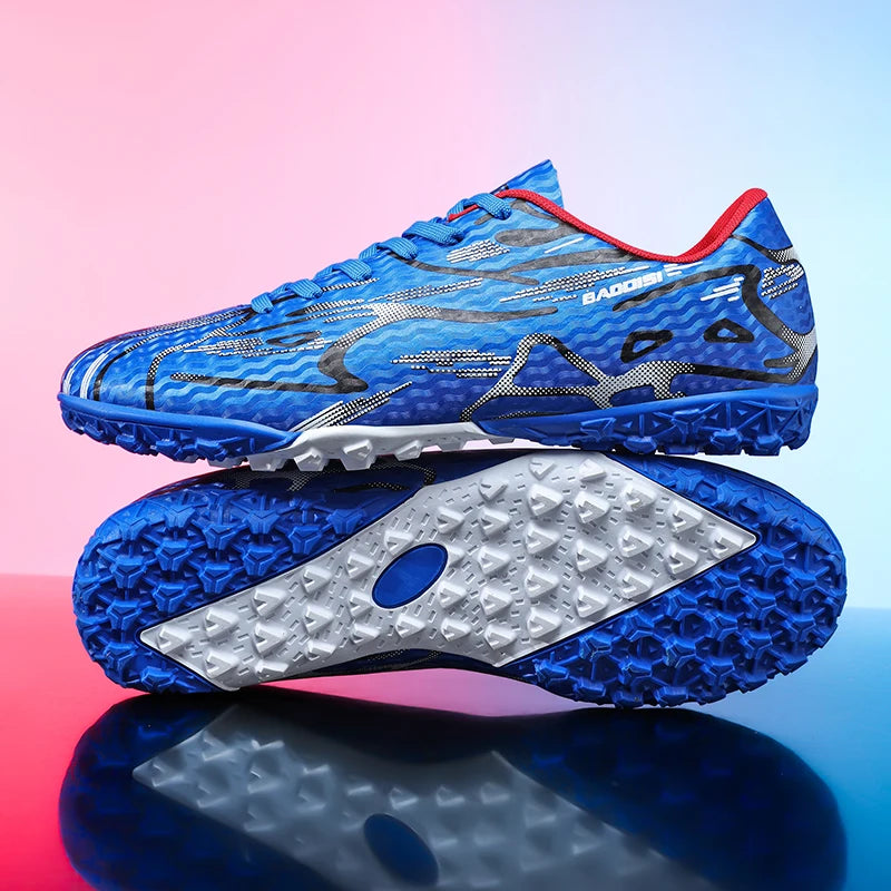 New Men's Football Boots TF Sport Training Soccer Shoes Soft Ultralight Breathable Professional Sneakers Unisex Grass Cleats Match