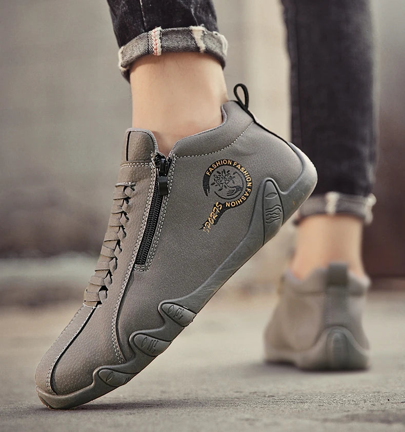 Men's Casual Shoes Side Zipper Short Boots Versatile Flat Bottom Trendy Fashionable Men's Shoes Suitable for Outdoor Sports