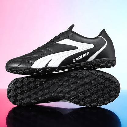 Men's Soccer Shoes Breathable Football Boots Futsal Ultralight Professional Training Sneakers Unisex Grass Cleats Match Sport