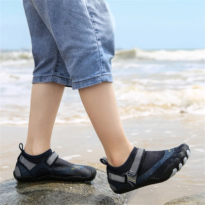 Kids Aqua Shoes Summer Beach Five Fingers Barefoot Water Shoes Swimming Lightweightl Non-slip Seaside River Children Sneakers