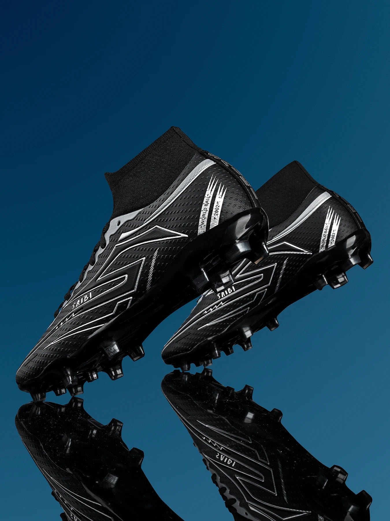 AG/FG Long Studs Soccer Shoes，PU Fabric Mixed Upper，TPU Sole Wear Resistant Anti Slip，Men Women Kids Youth Outdoor Sports
