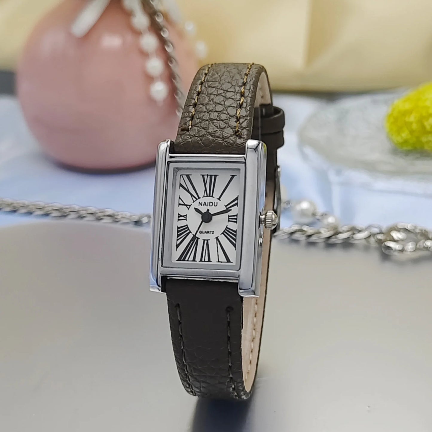 Hot Sale Women Watch Fashion Leather Strap Quartz Wristwatches Luxury Roman Dial Girl Ladies Gift Watch Relojes Para Mujer