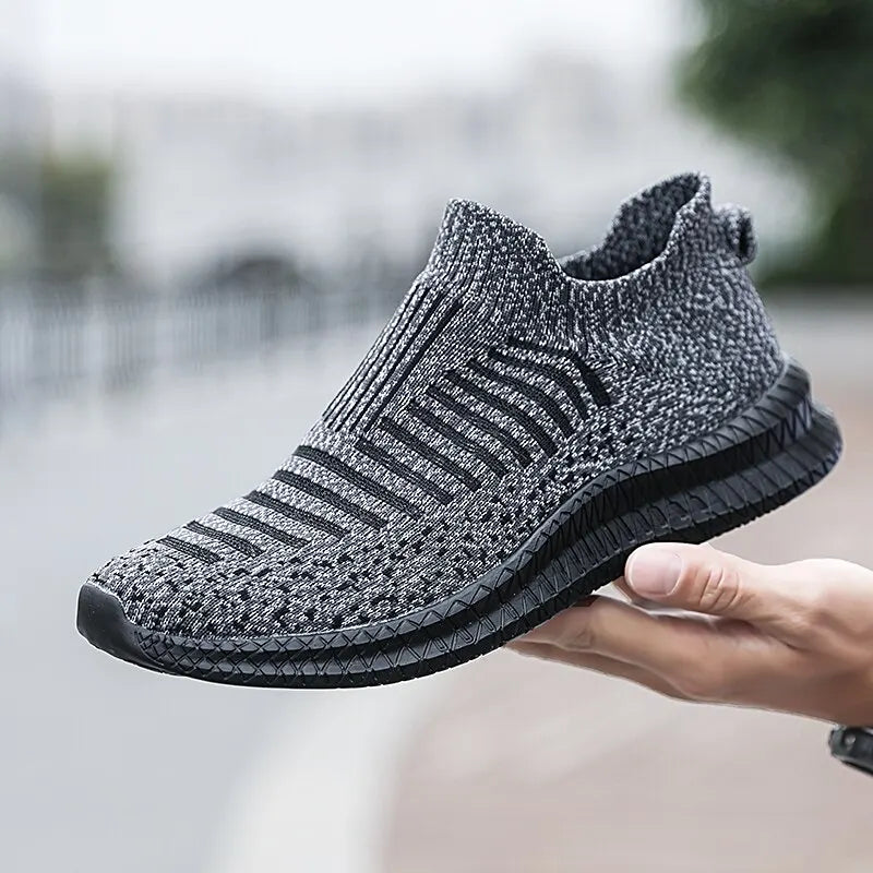 Buty męskie Oddychające męskie trampki Wygodne buty do biegania Tenisowe buty outdoorowe Buty wsuwane do chodzenia Buty do joggingu typu skarpeta