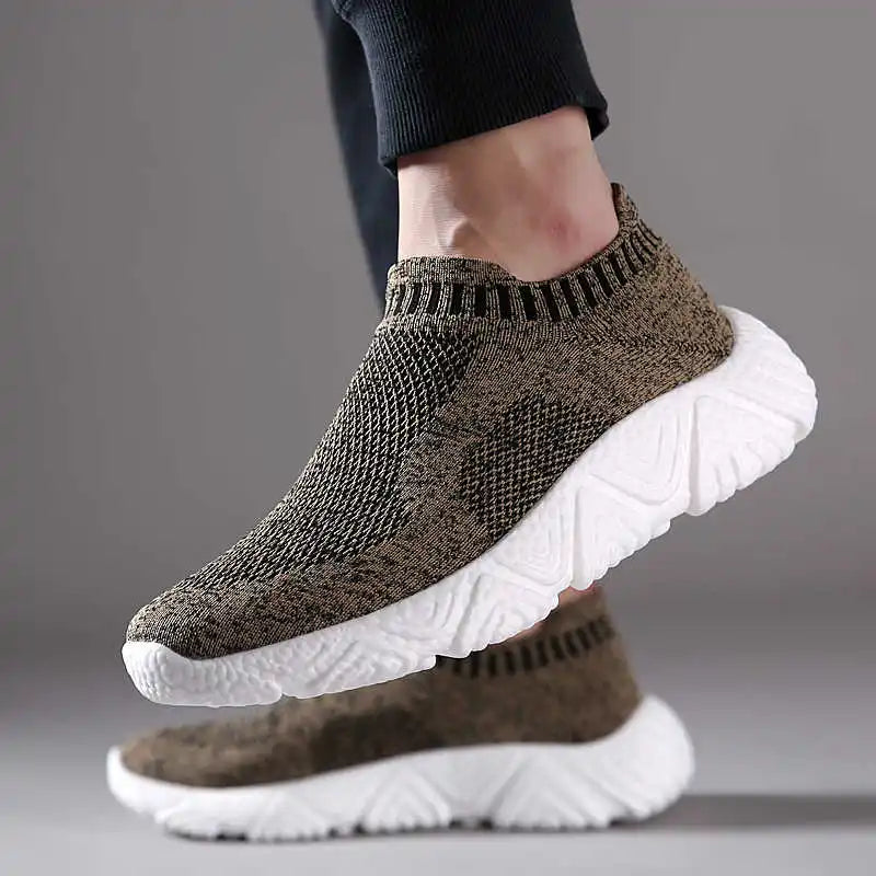 Camp Round Tip Black Boot Skateboarding Sneakers For Teens Run Shoes For Men Sports New Season Suppliers Imported