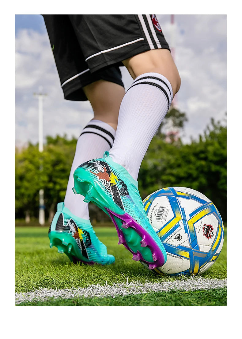New Men Soccer Shoes Grass Ultralight Sport Comfortable Adult Non-Slip Football Boots Outdoor Cleats Sport Futsal Training Match