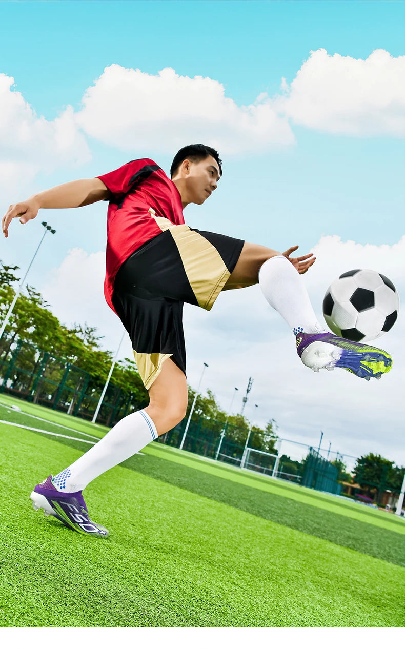 New Men's Football Boots Turf Soccer Shoes Sport Ultralight Comfortable Cleats Futsal Non Slip Fg Grass Indoor Adult Non-Slip