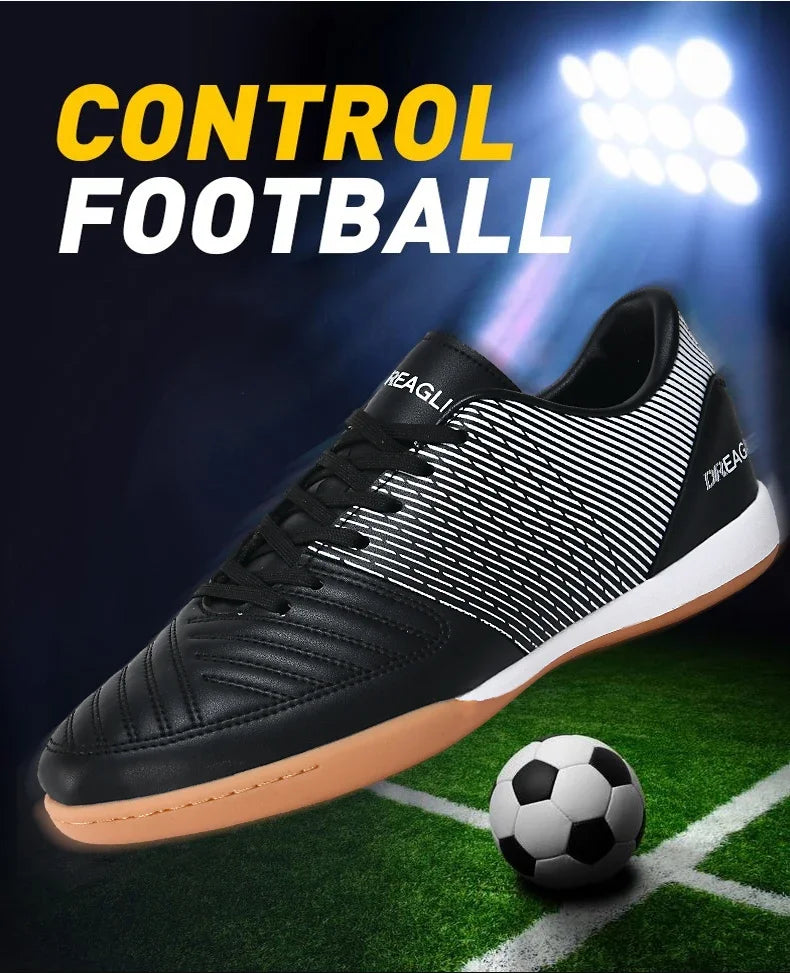 Soccer Shoes Men Anti Slip Indoor Football Boots Fashion Mens Futsal Shoe IC Traning Cleats Chuteira Futebol Male Sneakers