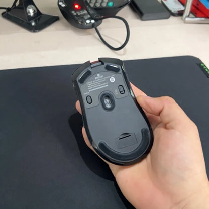 Mysz bezprzewodowa Metaphyuni Metapanda P1 Pro Max PAW3395L o niskim opóźnieniu, lekka ergonomiczna mysz e-sportowa do gier na PC, prezent dla gracza