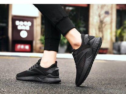 Breathable Mesh Running Shoes Men's Low Cut Slip-On Sports Sneakers Flat Heel Lightweight Comfortable Unisex Trainers