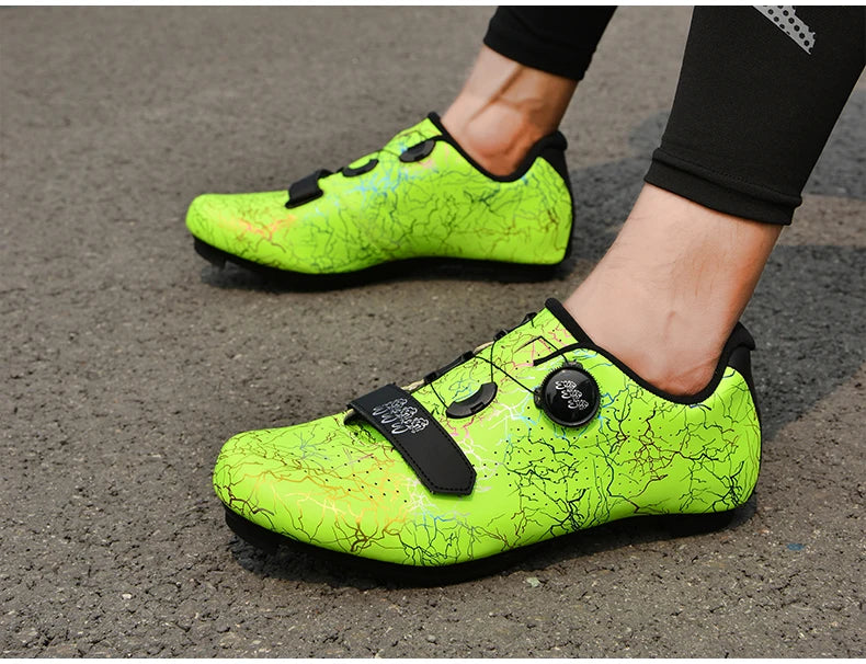 New Cycling Shoes Men Self-Locking Road Cycling Shoes Outdoor Mountain Cycling Sports Shoes Women Indoor Spinning Cycling Shoes
