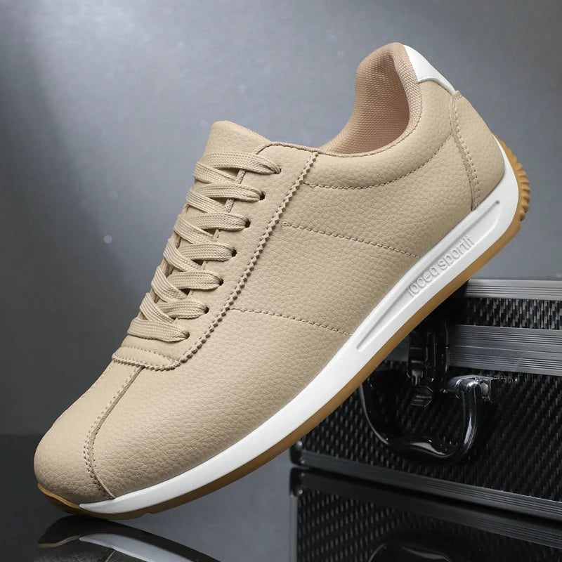Leisure Running Summer Fashion Anti Slip Mountaineering PU Leather Sports Shoes Tennis Trend  Hot Selling Men White Flat Shoes