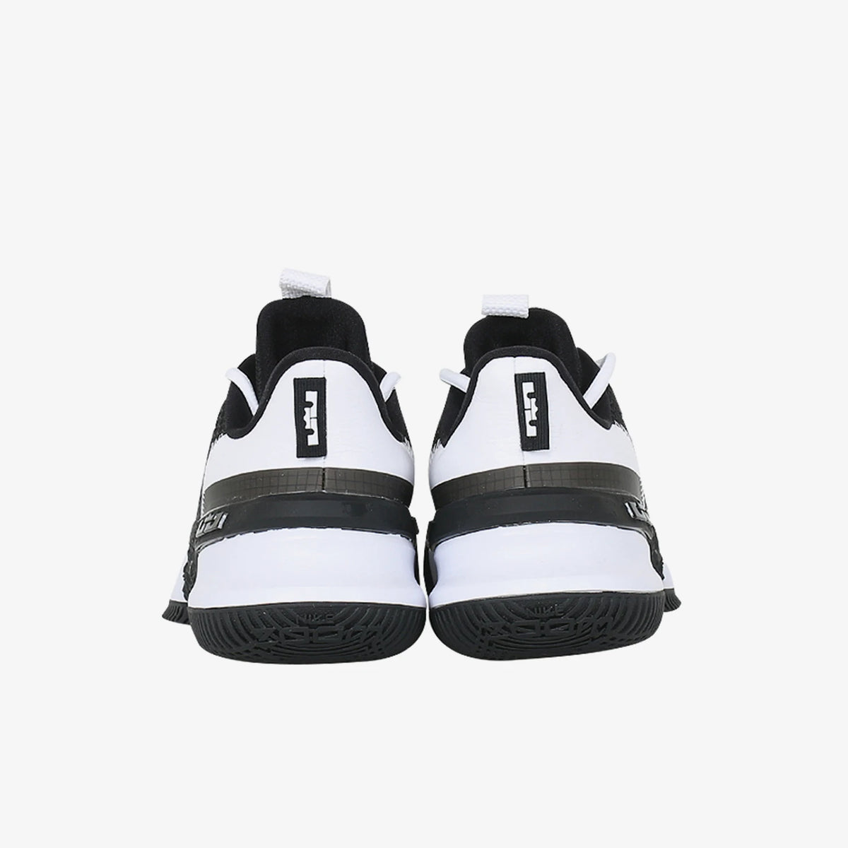 Nike Authentic Ambassador 13 LeBron Ambassador 13 Herren-Basketballschuhe CQ9329-003