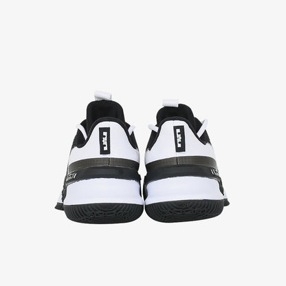 Nike Authentic Ambassador 13 LeBron Ambassador 13 Herren-Basketballschuhe CQ9329-003