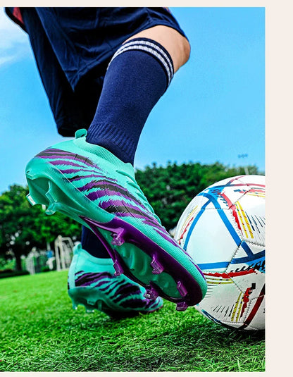 New Men Football Boots Sport Ultralight Non-Slip Outdoor Adult Cleats Match Unisex Soccer Shoes Comfortable Grass High-quality