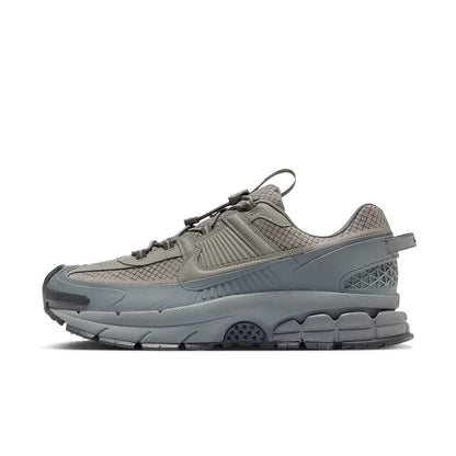 Nike Zoom Vomero 5 ROAM Low-Top Outdoor Men's Running Shoes FV2295-001