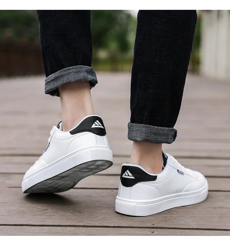 Scarpe da skateboard casual da uomo, scarpe bianche, scarpe da tempo libero per attività all'aperto, sneakers, scarpe da passeggio traspiranti, scarpe basse, Chaussure Homme 39-48