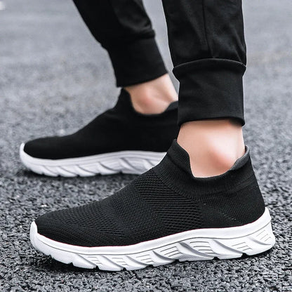 Breathable Men Casual Shoes Lightweight Male Vulcanized Shoes Outdoor Platform Men's Loafers Soft Mesh Flats Non-slip Sneakers