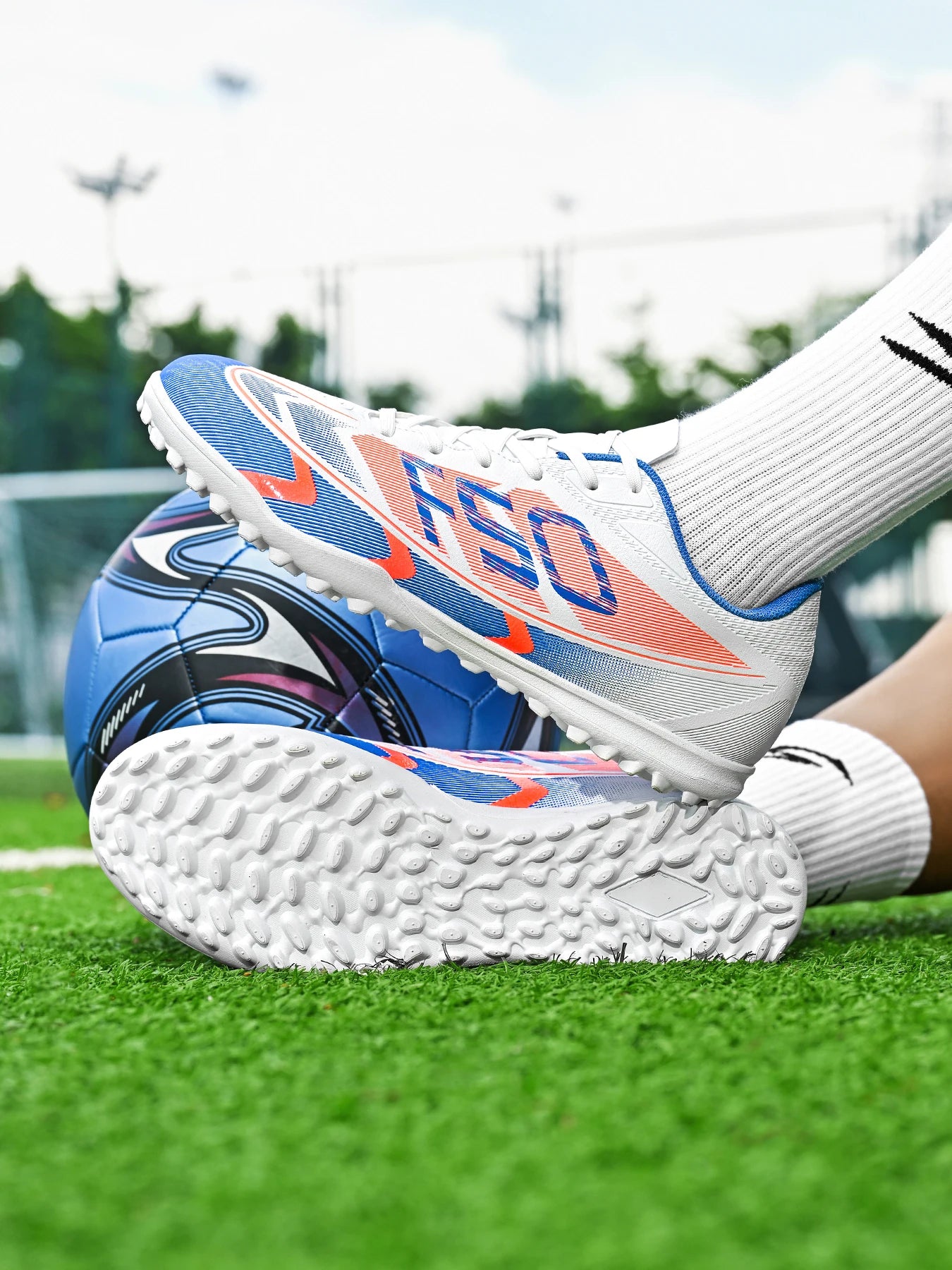 Breathable TF Soccer Shoes Men Women Kids PU+Fabric Non-Slip Wear-Resistant Rubber Sole Training Shoes
