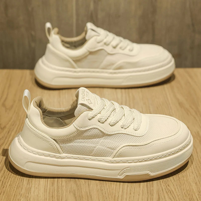 Sneakers da uomo ultraleggere in rete traspirante, scarpe casual alla moda con suola spessa, comode scarpe da ginnastica stringate per camminare tutti i giorni
