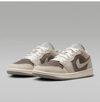 Nike genuine JORDAN men's low cut lace up wear-resistant shock-absorbing basketball shoes IB7011-001