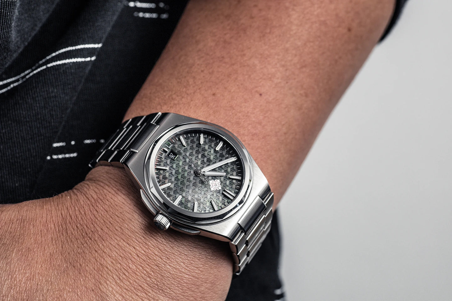 IX&DAO 2026 New Warrior 37mm Men's Automatic Mechanical Watch Miyota 9015 Top Sapphire BGW-9 Stainless Steel Waterproof 10Bar