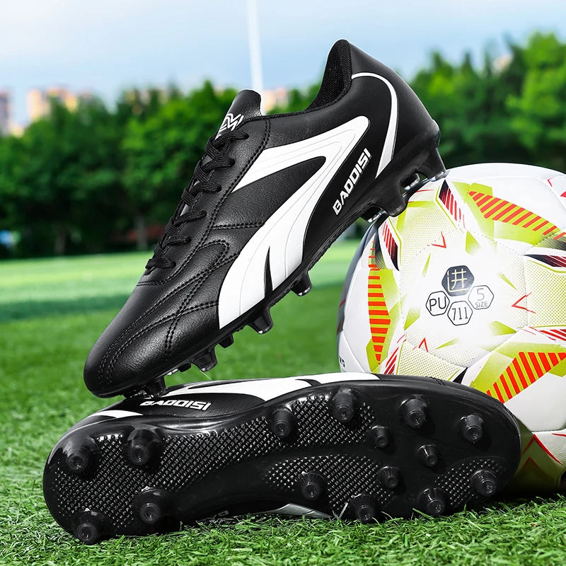 Novas sapatilhas de futebol profissional para homem, sapatilhas de futebol para adulto, futsal indoor, ultraleves, antiderrapantes, desportivas, resistentes ao desgaste, botas de futebol