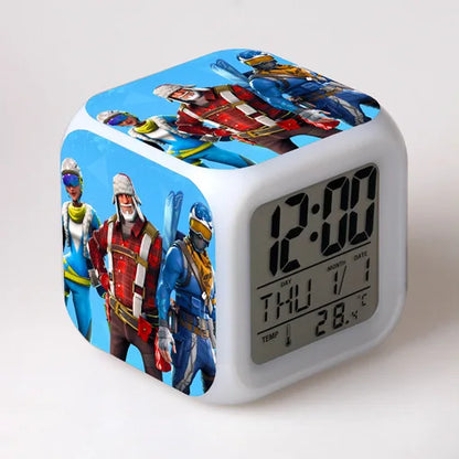 Despertador Fortnite Cute Fashion Cartoon Personalizado Criativo Kawaii Minimalista LED, Presente de Aniversário para Amigos