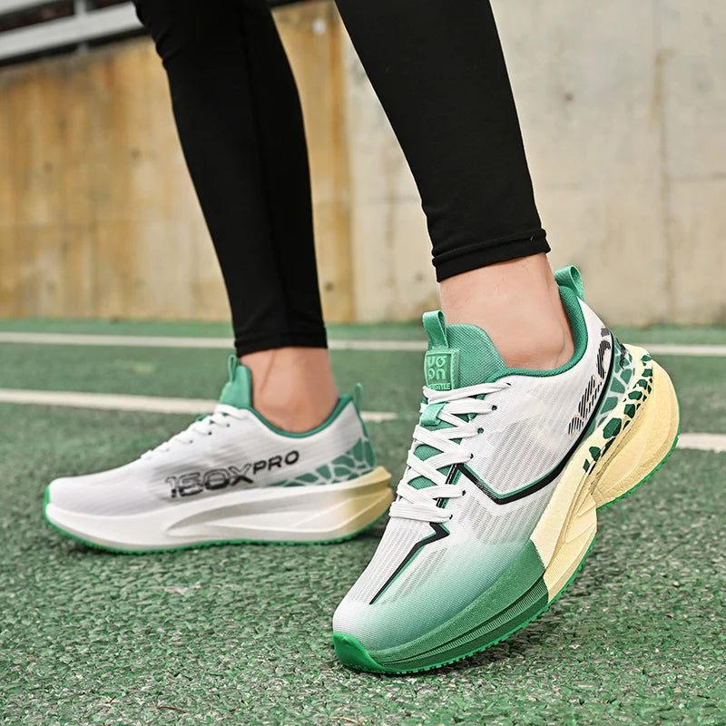 Men's Sports Shoes New Marathon Casual Sports Lightweight Running Shoes Youth Comfortable Mesh Cushioning Outdoor Fitness Shoes